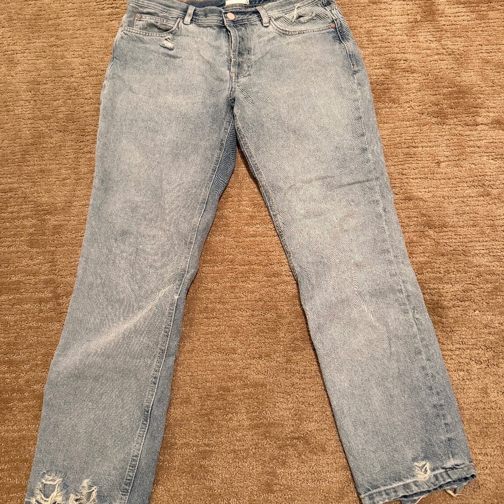 Unknown Legend Low-Rise Slim Jeans